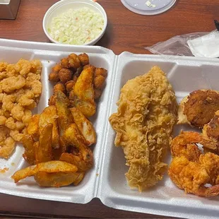 Supreme platter with flounder.