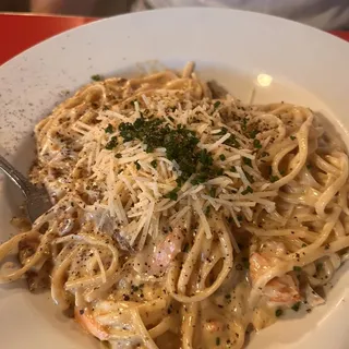 SMOKED SALMON ALFREDO