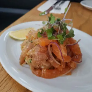 Fresh but under seasoned albacore, amberjack, salmon, ponzu vinaigrette