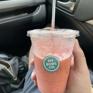 Ordered the strawberry mango smoothie and it tasted like only coconut only. Very disappointed