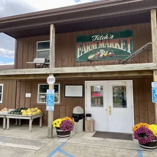 Fitch's Farm Market