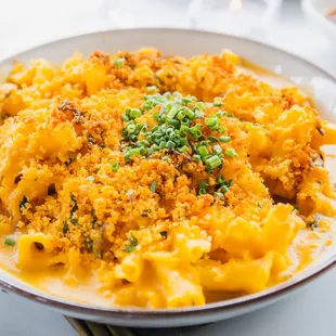 a bowl of macaroni and cheese