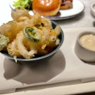 Tempura calamari