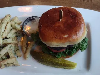 Prairie House Food & Spirits