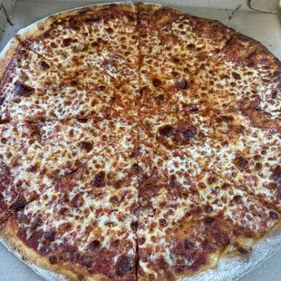 18" cheese pizza