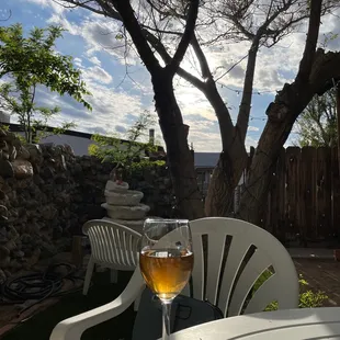 Very relaxing chill,welcoming environment.