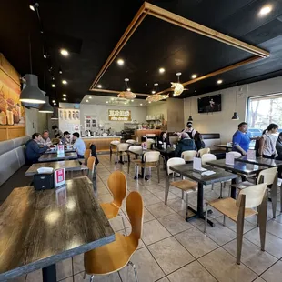 diners in a restaurant