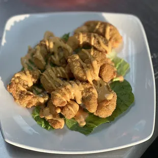 chicken wings and fried chicken, food