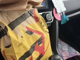 Carl's Jr