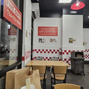 ramen and noodles, interior