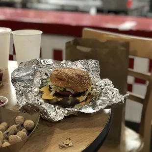 Double cheeseburger All The Way