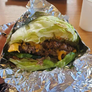 Lettuce Wrap Cheeseburger