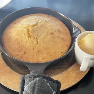 Cast Iron Cornbread