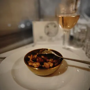 Glazed mix nuts paired with chardonnay cline