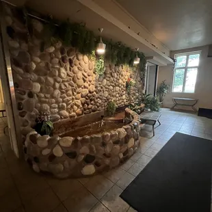 Water fountain