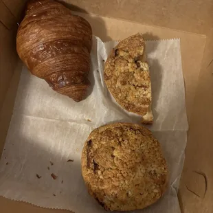 Croissant &amp; apple pies
