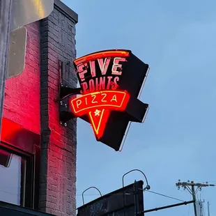 neon sign for five points pizza