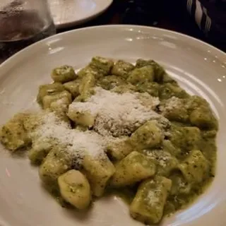 Gnocchi Pesto