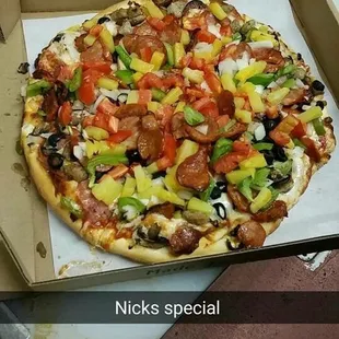 Nick's Special Pizza
