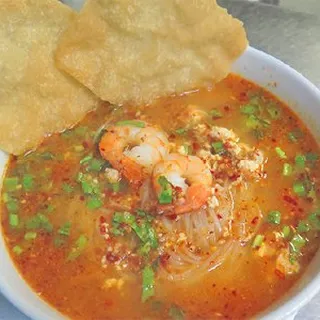 Tom Yum Noodle