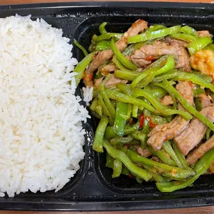 Shredded Beef with Spicy Green Peppers lunch. Very tender beef - pretty spicy, but not overpowering.