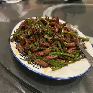 Shredded Beef with Spicy Green Peppers