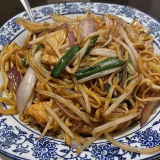 Chicken Lo Mein