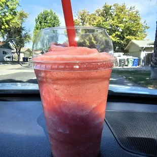 Strawberry banana smoothie