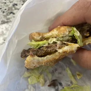 Dry and I mean dry burger patty. No bueno