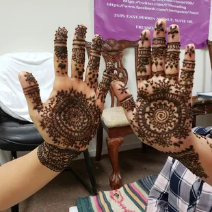 Henna art