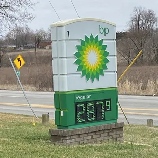 a gas station sign
