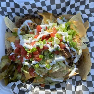 Ground beef nachos