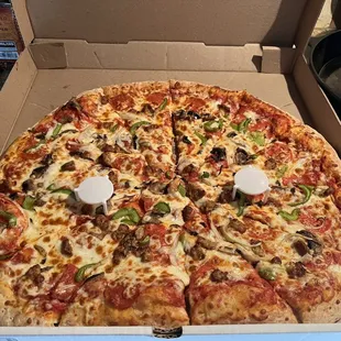 Deluxe Pizza