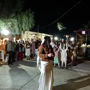 Wedding - Boquet Toss!