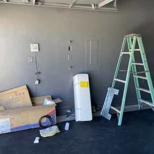 Inside View, after 3.5 hours ... NO WORK started ... $290 billed dishonestly