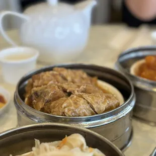 Tofu skin with pork