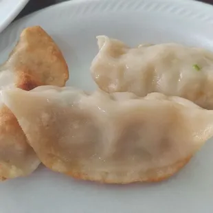 Pot Stickers....yuuuuuum