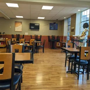 Seating area view 1