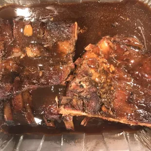 This is an order of 1/2 of an order of ribs.  Smoked to perfection, the meat literally fell off the bones!!!  Truly delicious!!!
