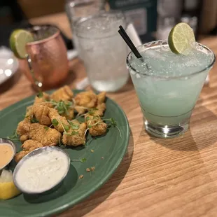 Chili, mango, Uncle, julep, blue, raspberry, margarita, and fried fish as an appetizer