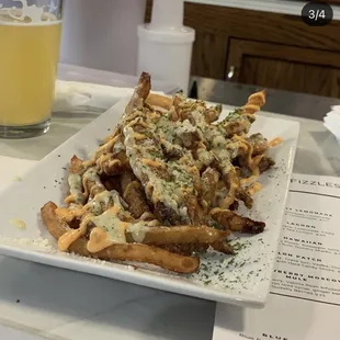 garlic cheese fizzle fries