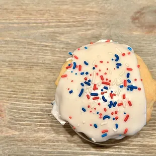 Sprinkle Cookie. Incredibly soft and the best melt in your mouth sugar cookie I have ever had. I can't recommend this enough.