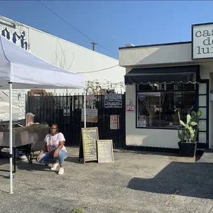 Casa de luxe
Tuesday Friday and Saturday 
5:30pm-12am