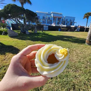 Lemon Donut