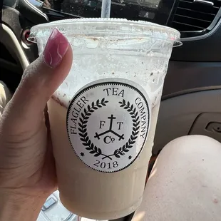 Iced oolong chai tea