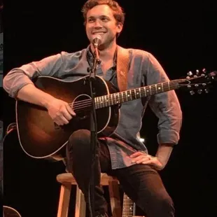 Phillip Phillips