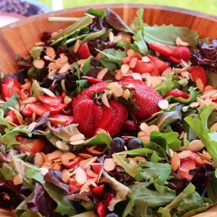 Fresh Berry Salad