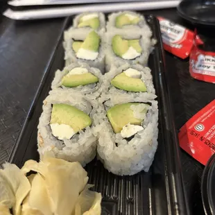 Avocado Roll with Philadelphia