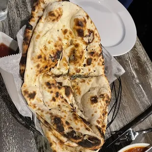 Basil Garlic Naan Garlic Cilantro Naan Plain Naan