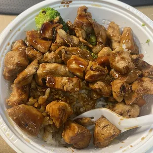 Regular NAE Chicken Bowl